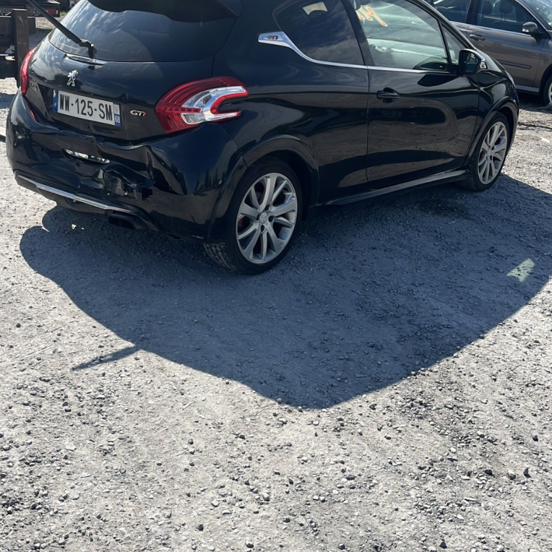 PEUGEOT 208 1 PHASE 2 1.6 THP - 16V TURBO Photo n°4