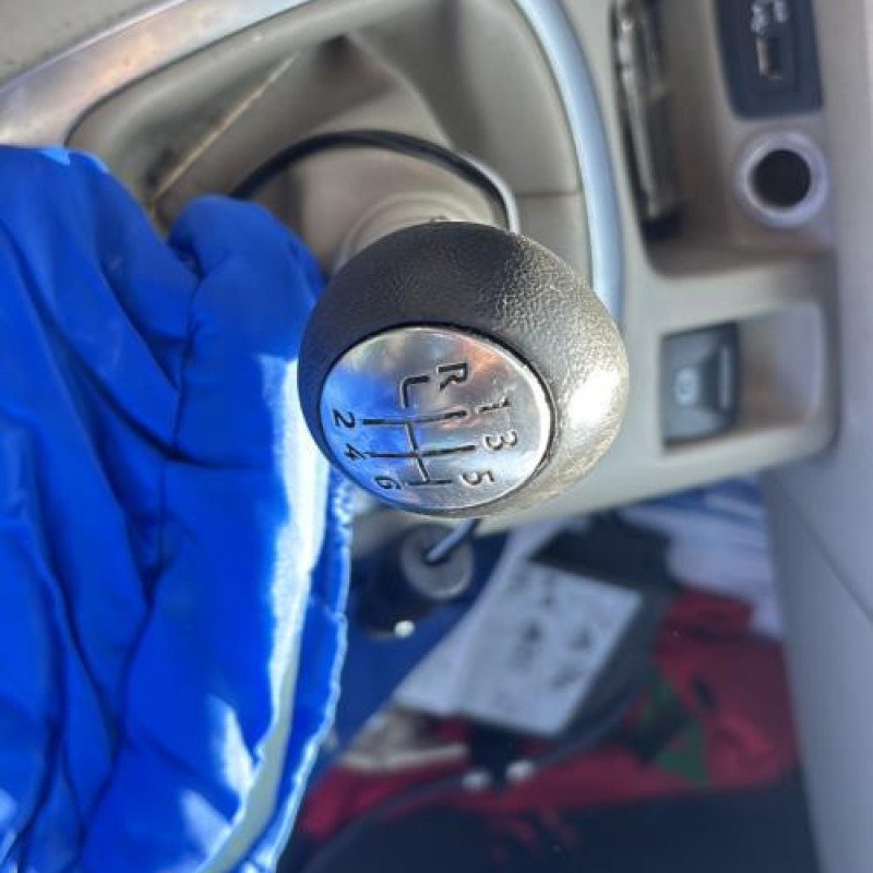 Moteur essuie glace avant gauche RENAULT SCENIC 3 Photo n°20
