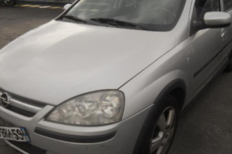 Aile avant droit OPEL CORSA C