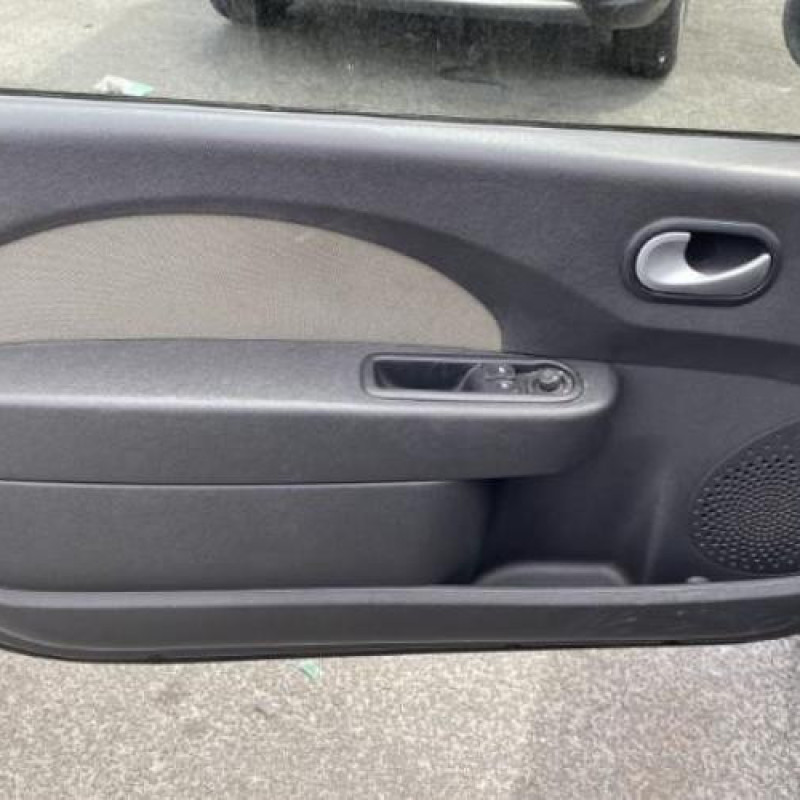 Moteur RENAULT TWINGO 2 Photo n°8