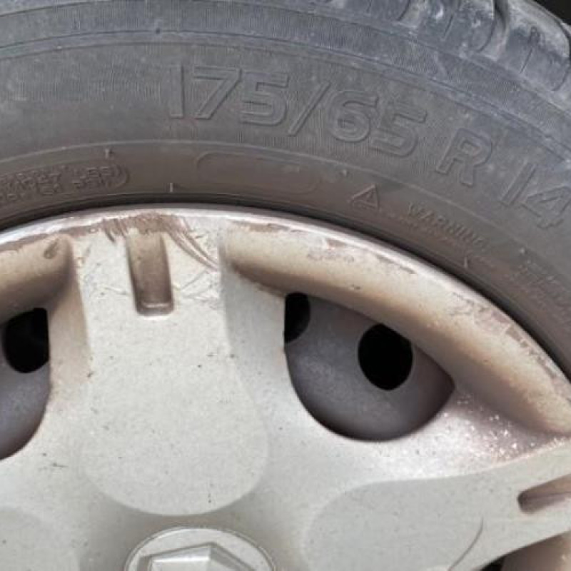Moteur RENAULT TWINGO 2 Photo n°15