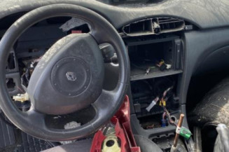 Etrier arriere gauche (freinage) RENAULT LAGUNA 2