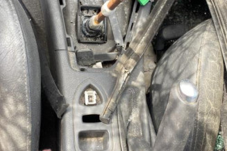 Etrier arriere gauche (freinage) RENAULT LAGUNA 2