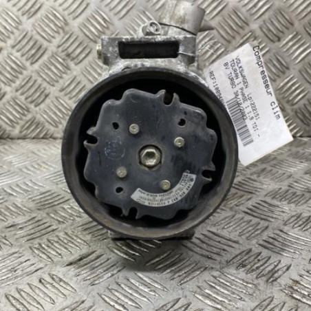 Compresseur clim VOLKSWAGEN TOURAN 1