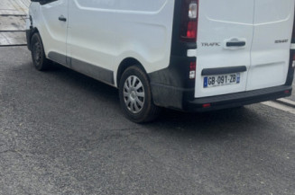 RENAULT TRAFIC 3 COURT PHASE 2 2.0 BLUE DCI - 16V TURBO