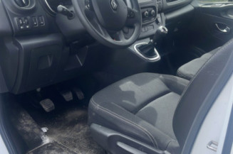 RENAULT TRAFIC 3 COURT PHASE 2 2.0 BLUE DCI - 16V TURBO
