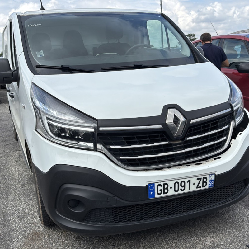 RENAULT TRAFIC 3 COURT PHASE 2 2.0 BLUE DCI - 16V TURBO Photo n°20