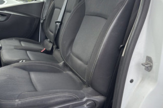 RENAULT TRAFIC 3 COURT PHASE 2 2.0 BLUE DCI - 16V TURBO