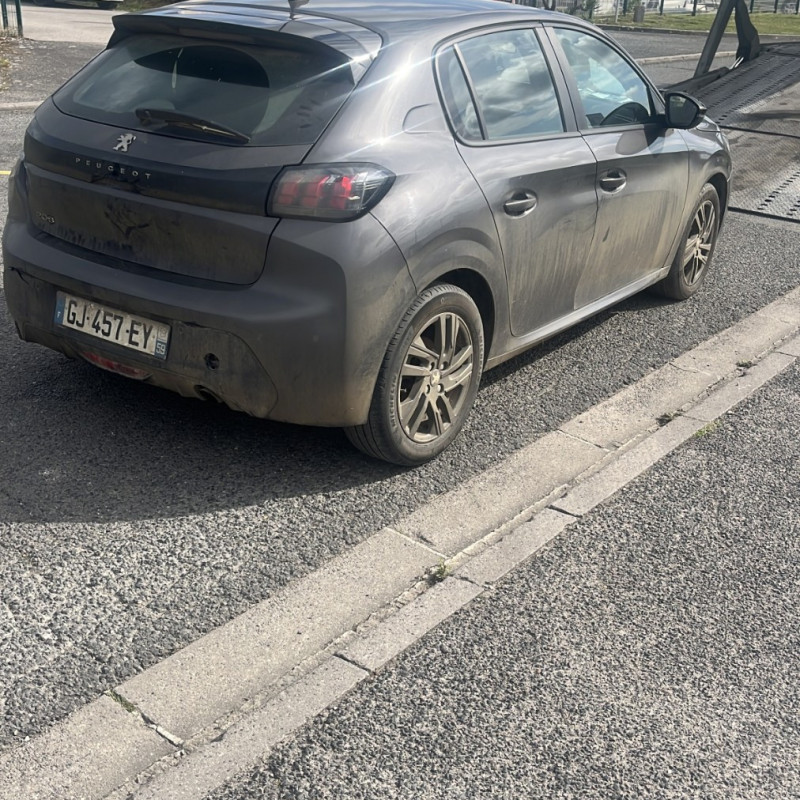 PEUGEOT 208 2 1.5 BLUE HDI - 16V TURBO Photo n°3