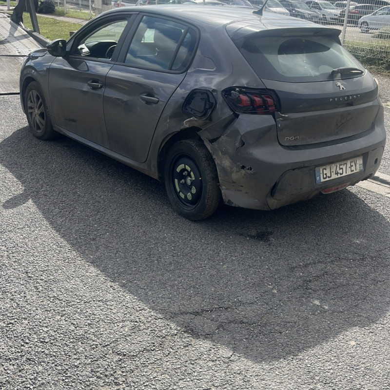 PEUGEOT 208 2 1.5 BLUE HDI - 16V TURBO Photo n°4