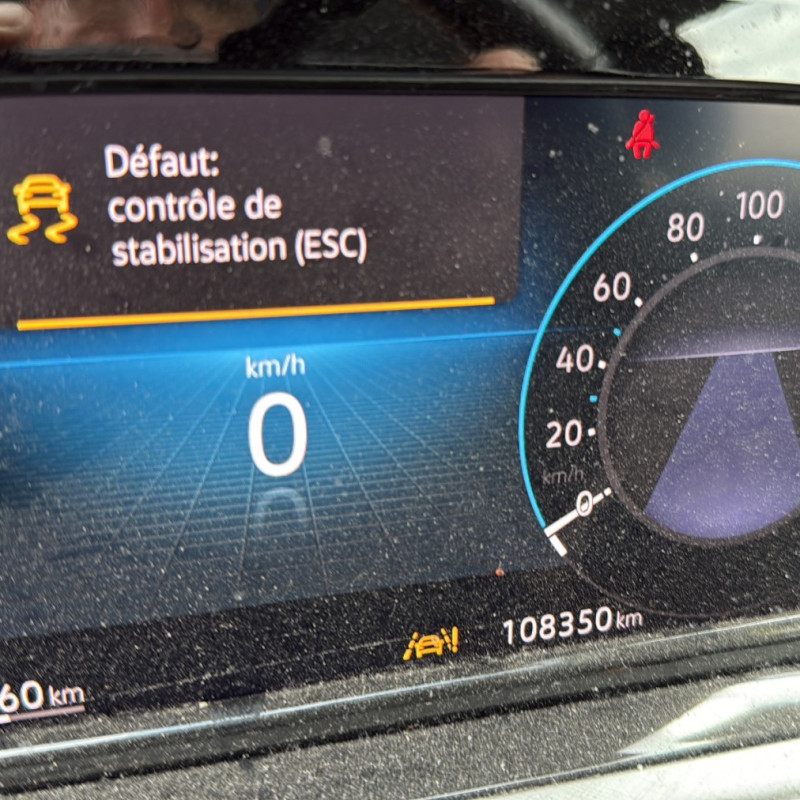 VOLKSWAGEN GOLF 8 2.0 TDI - 16V TURBO Photo n°12
