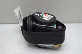 Pretensionneur de ceinture avant gauche VOLKSWAGEN GOLF 5