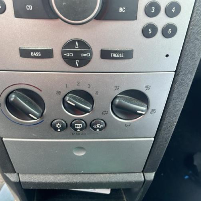 Porte avant gauche OPEL MERIVA A Photo n°13