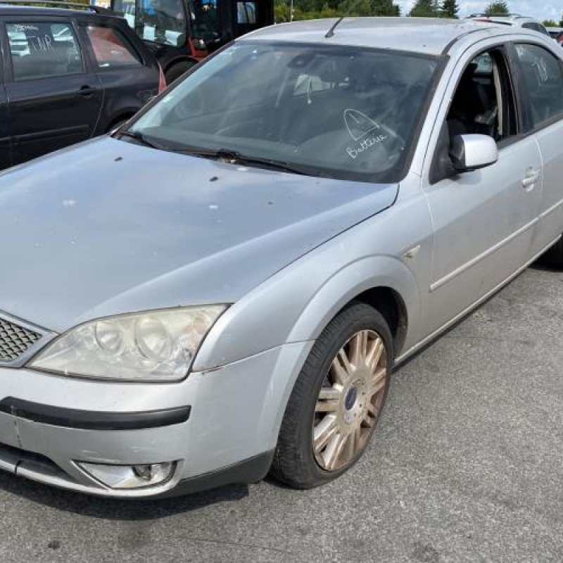 Pretensionneur de ceinture avant gauche FORD MONDEO 2 Photo n°4