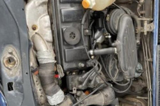 Etrier avant droit (freinage) PEUGEOT 205