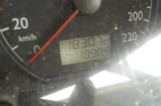 Porte avant droit VOLKSWAGEN POLO 4