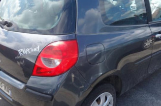 Renfort pare choc arriere (traverse) RENAULT CLIO 3