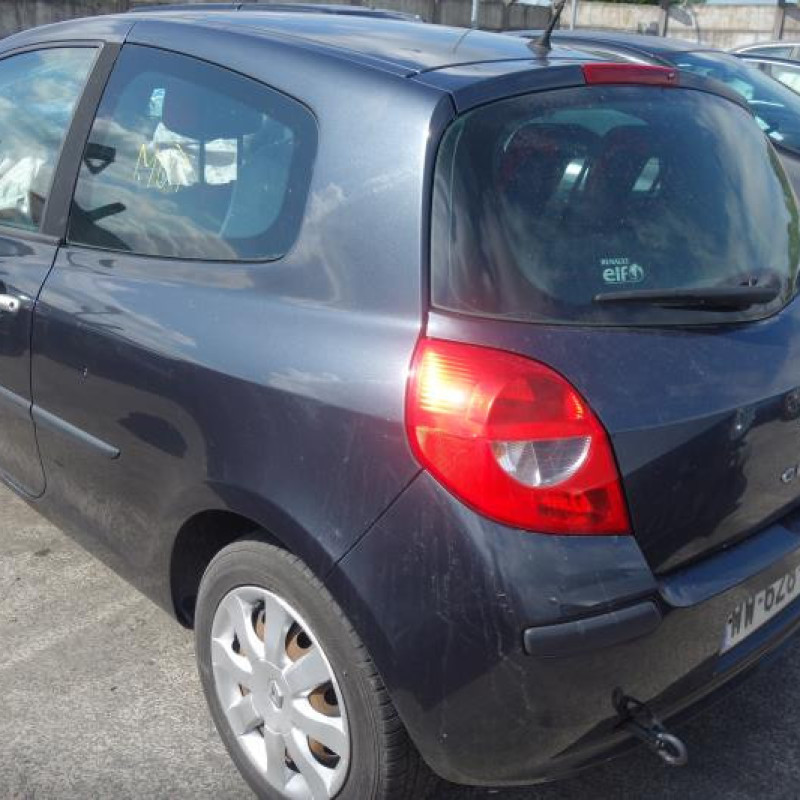 Renfort pare choc arriere (traverse) RENAULT CLIO 3 Photo n°6