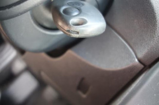 Renfort pare choc arriere (traverse) RENAULT CLIO 3