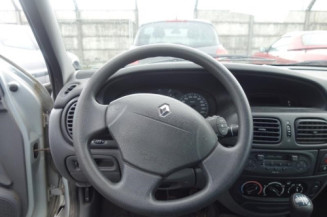 Porte avant droit RENAULT MEGANE 1