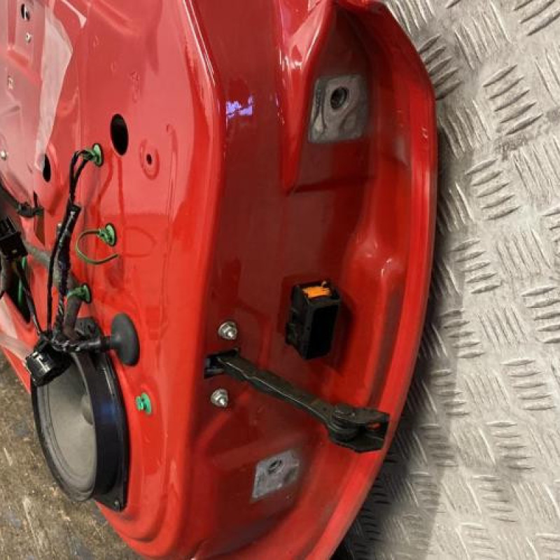 Porte avant gauche OPEL CORSA E Photo n°5