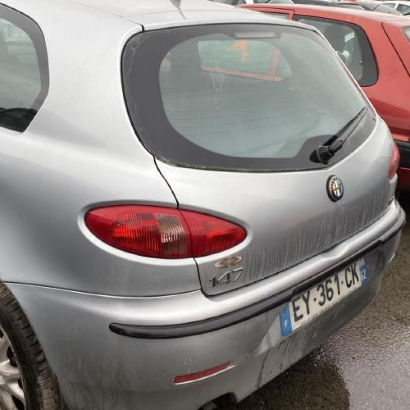 Porte avant gauche ALFA ROMEO 147 Photo n°20