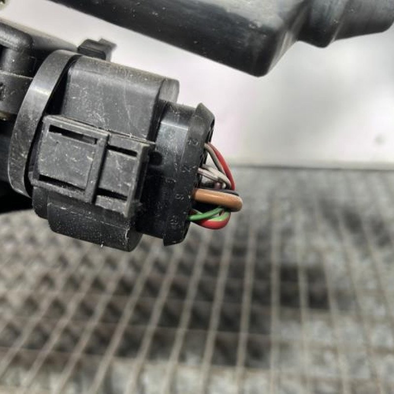 Leve vitre electrique avant gauche AUDI A3 1 Photo n°3