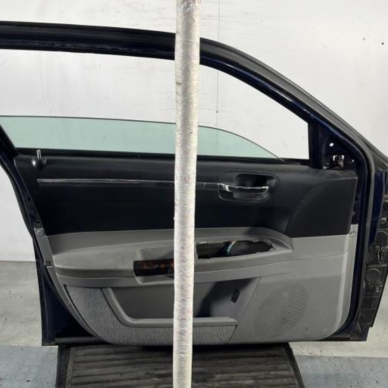Porte avant gauche CHRYSLER 300C Photo n°7