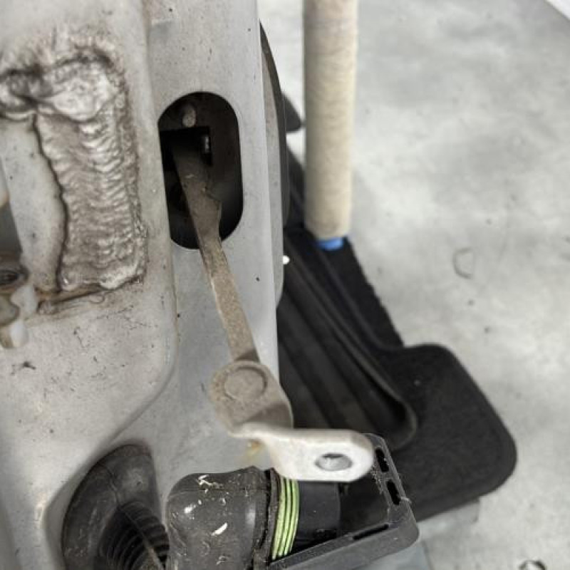 Porte avant droit RENAULT CLIO 1 Photo n°5