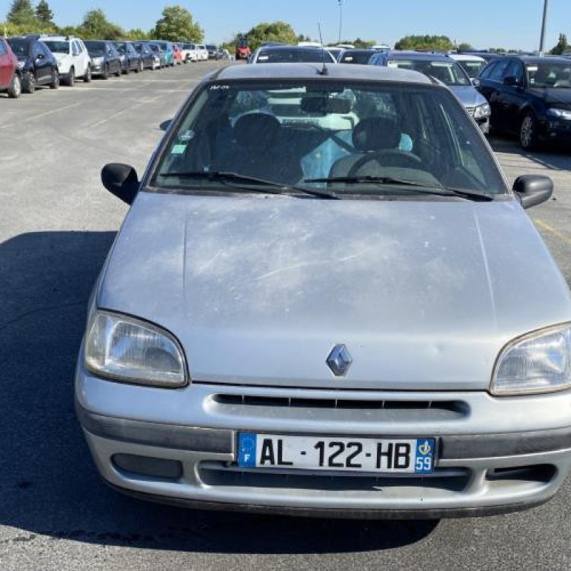 Porte avant droit RENAULT CLIO 1 Photo n°14