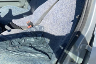 Porte avant droit RENAULT CLIO 1