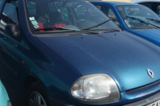 Renfort pare choc avant (traverse) RENAULT CLIO 2