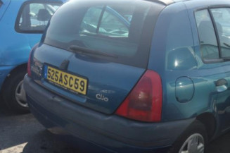Renfort pare choc avant (traverse) RENAULT CLIO 2