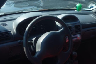 Renfort pare choc avant (traverse) RENAULT CLIO 2