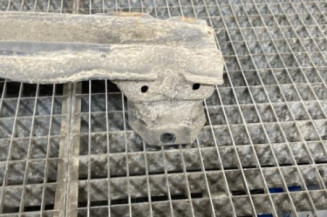 Renfort pare choc arriere (traverse) VOLKSWAGEN UP