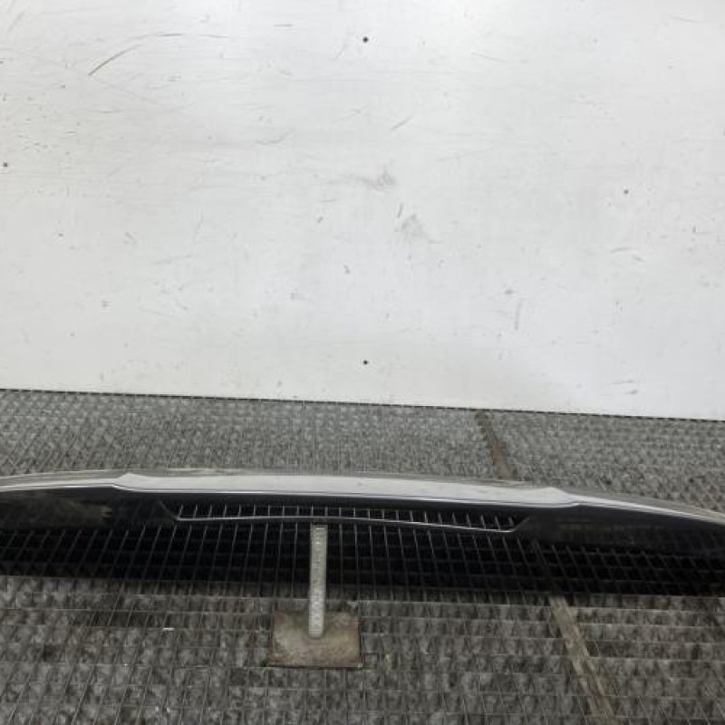 Becquet MERCEDES CLASSE B 247 Photo n°1