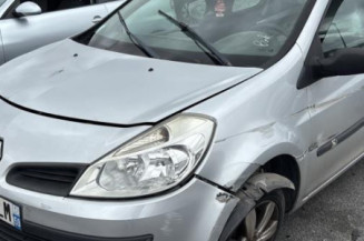 Aile avant droit RENAULT CLIO 3