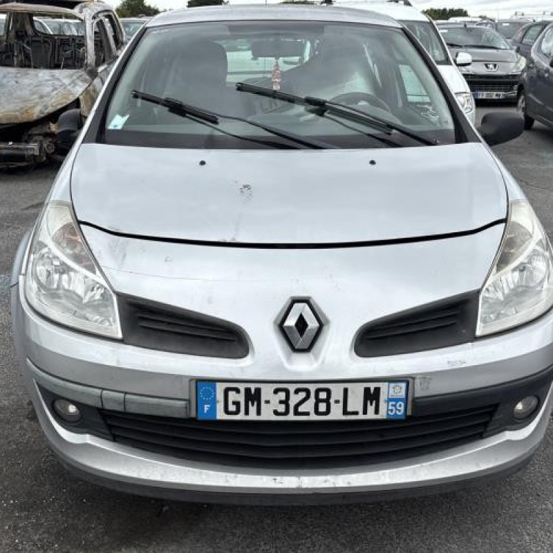 Aile avant droit RENAULT CLIO 3 Photo n°13