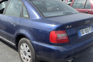 Aile avant droit AUDI A4 1