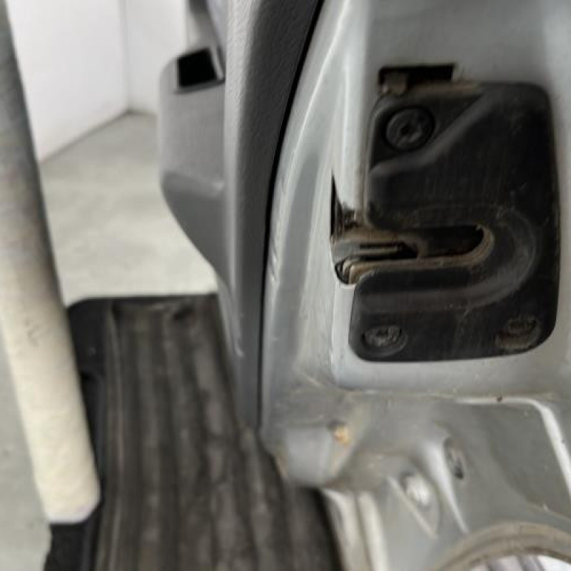 Porte arriere droit RENAULT CLIO 1 Photo n°4