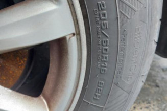 Traverse superieure CHEVROLET CRUZE