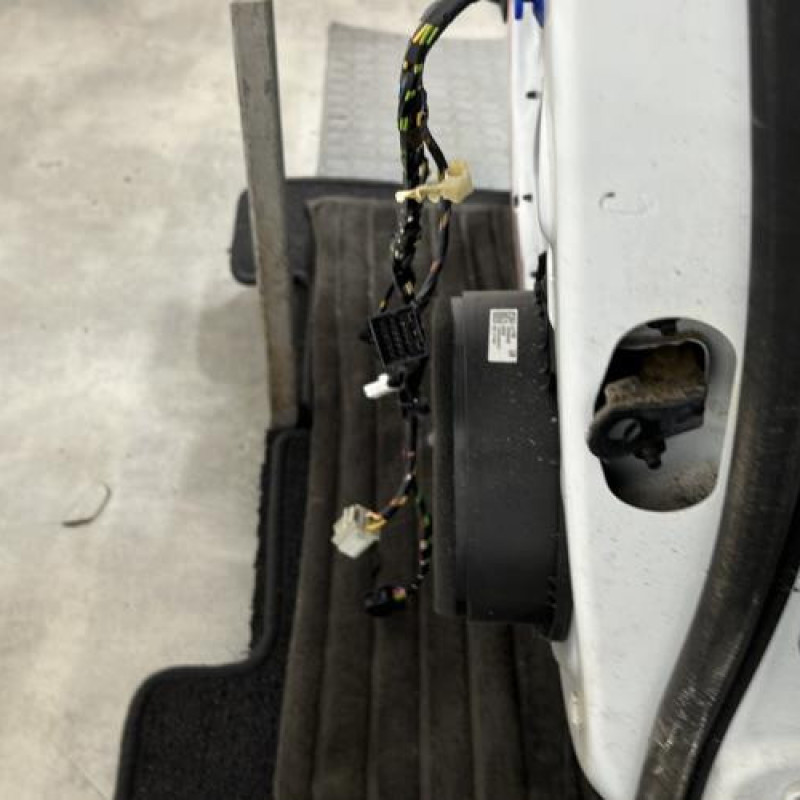 Porte avant gauche OPEL ASTRA K Photo n°5