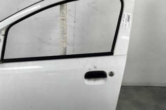 Porte avant gauche SUZUKI ALTO 3 Photo n°1