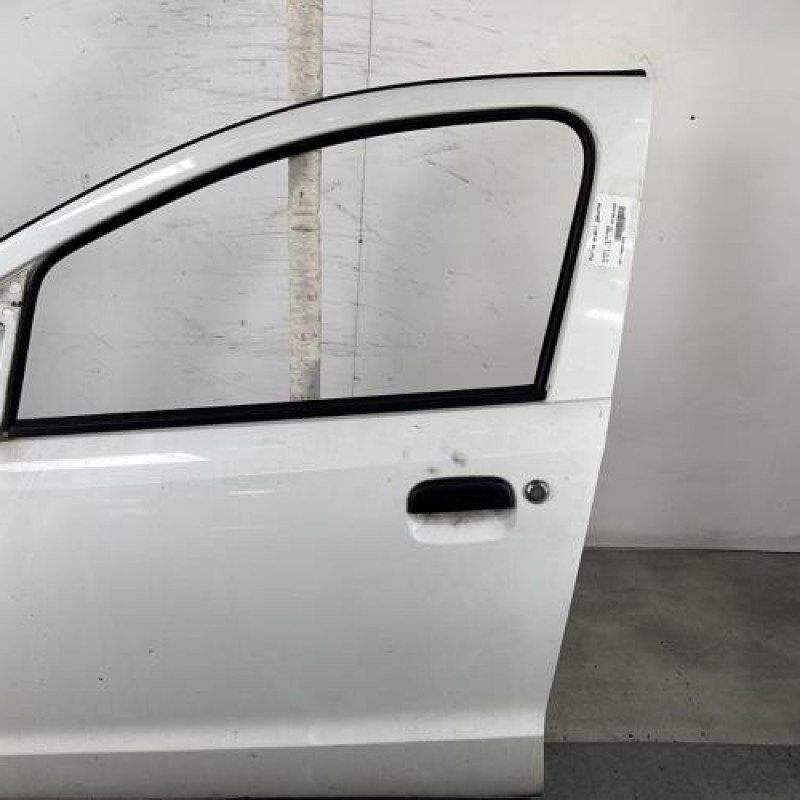 Porte avant gauche SUZUKI ALTO 3 Photo n°1