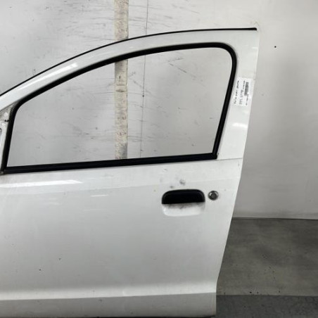 Porte avant gauche SUZUKI ALTO 3 Photo n°1