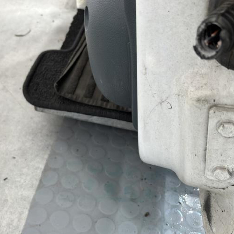 Porte avant gauche RENAULT KANGOO 1 Photo n°6