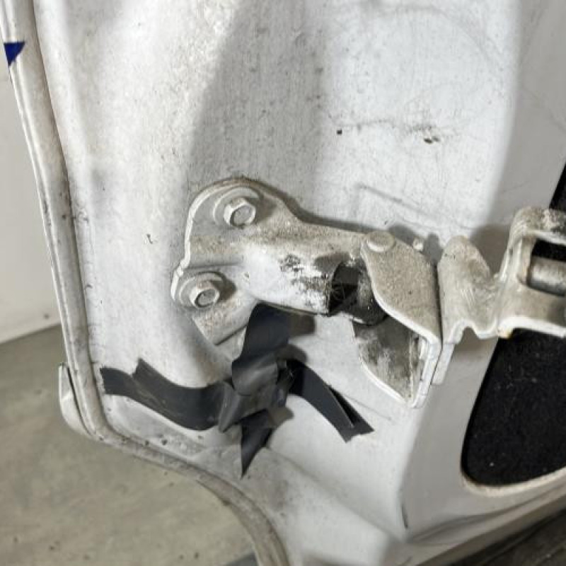 Porte laterale gauche NISSAN NV200 Photo n°7