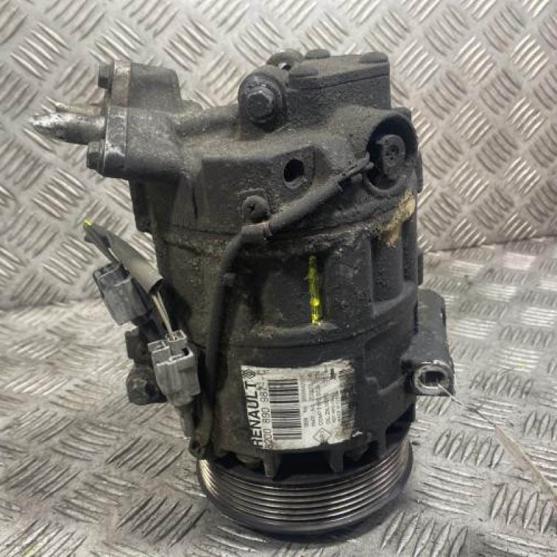 Compresseur clim RENAULT LAGUNA 3 Photo n°1