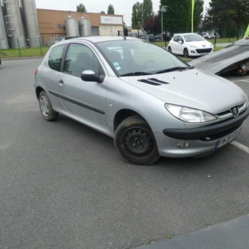 Aile avant droit PEUGEOT 206 Photo n°9