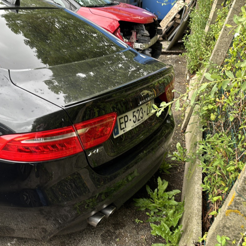 JAGUAR XE 2.0D - 16V TURBO Photo n°4
